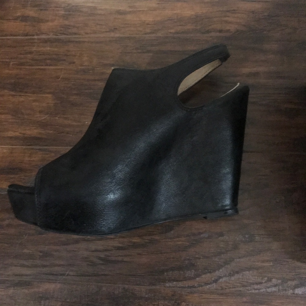 Steve Madden Black Wedges size 9